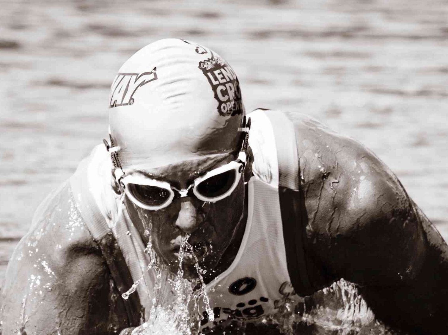 bonnets personnalisés pas cher pour clubs et triathlons