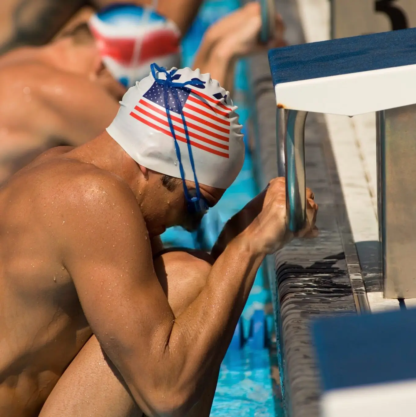 Compétiteur en bonnet de bain sur mesure silicone Adora
